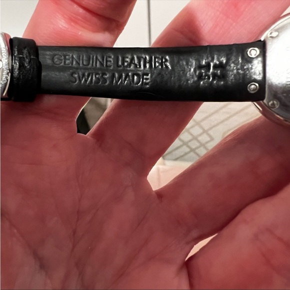 π Tiffany & Co Diamond Watch in signature Blue π - Picture 4 of 13